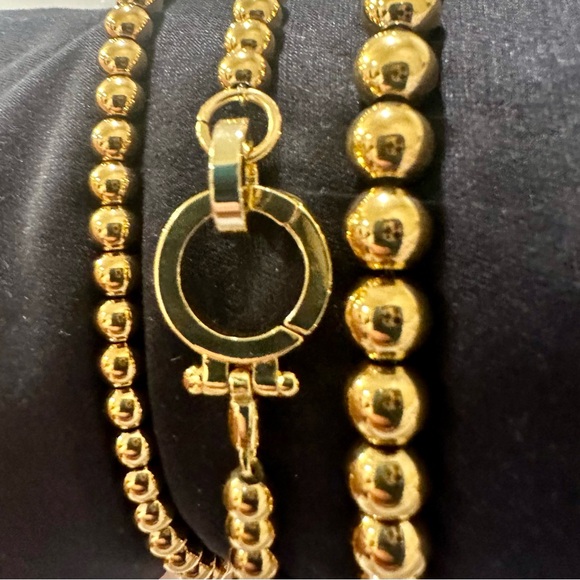 Gold Beaded Bracelet - Picture 3 of 4